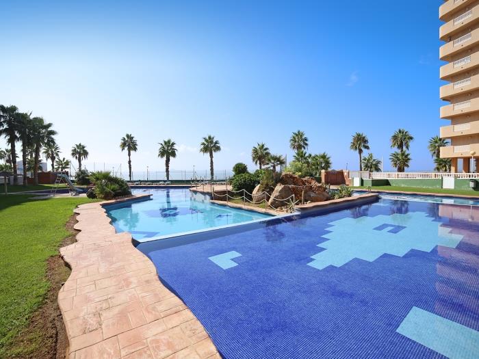 apartamento de dos dormitorios/ lmb1786 en La Manga Del Mar Menor